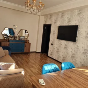 In Baku 70.0 m² apartment is for sale - Image 4