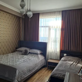 In Baku 70.0 m² apartment is for sale - Image 5