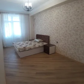 Baku-da 75.0 m2 mənzil kirayə verilir - Şəkil 3