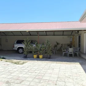 In Baku 450.0 m² house with 7.0 rooms is for sale - Image 3