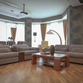 In Baku 157.0 m² apartment is for rent - Изображение 2