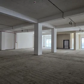 In Baku 460.0 m² commercial is for sale - Image 2