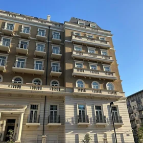 In Baku 111.0 m² apartment is for rent - Image 3