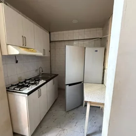 In Baku 40.0 m² house with 2.0 rooms is for rent - Image 3