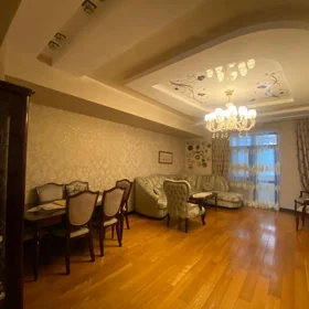 In Baku 176.0 m² apartment is for sale - Изображение 3