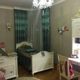 In Baku 165.0 m² apartment is for sale - Image 4
