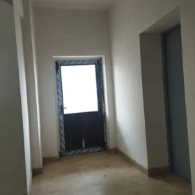 In Baku 160.0 m² apartment is for sale - Image 2