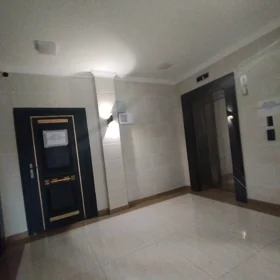 In Baku 160.0 m² apartment is for sale - Image 5