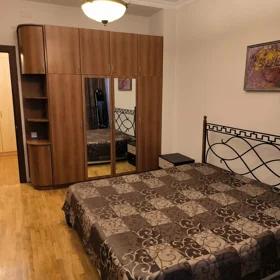 In Baku 110.0 m² apartment is for rent - Image 2