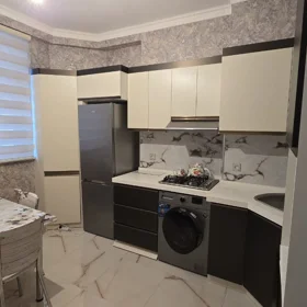 In Baku 100.0 m² apartment is for rent - Image 3