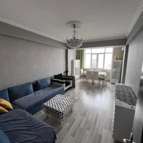 In Baku 64.0 m² apartment is for rent - Image 3