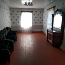 In Baku 200.0 m² house with 5.0 rooms is for rent - Image 4