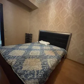 In Baku 70.0 m² apartment is for rent - Image 3