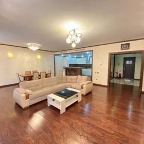 In nan 180.0 m² apartment is for rent - Image 2