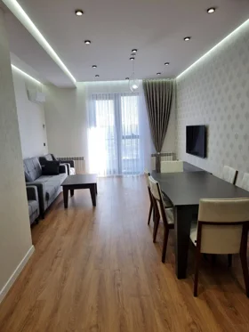 In Baku 110.0 m² apartment is for rent - Image 2