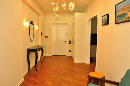 In Baku 145.0 m² apartment is for rent - Image 3
