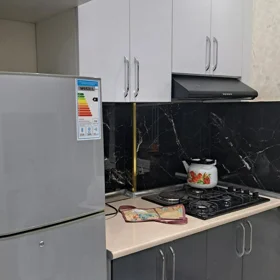 In Khirdalan 61.0 m² apartment is for rent - Image 3