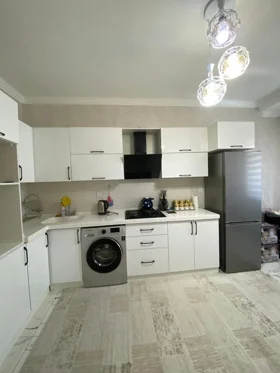 In Baku 83.0 m² apartment is for sale - Image 3