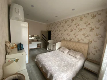 In Baku 70.0 m² apartment is for sale - Image 4
