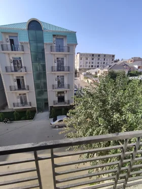 In Baku 42.0 m² apartment is for sale - Image 3