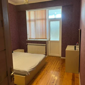 In Khirdalan 70.0 m² apartment is for rent - Image 3
