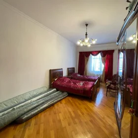 In Baku 126.0 m² apartment is for rent - Image 5