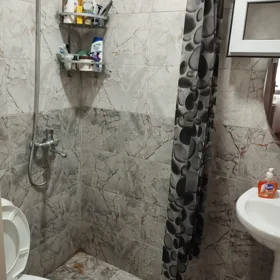 In Baku 65.0 m² house with 2.0 rooms is for rent - Image 4