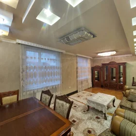 In Baku 100.0 m² apartment is for rent - Image 2