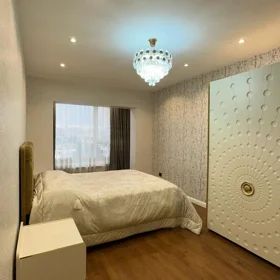 In Baku 70.0 m² apartment is for rent - Image 5