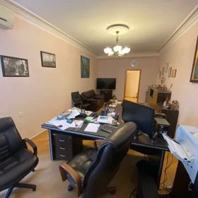 Baku-da 160.0 m2 ofis kirayə verilir - Şəkil 2