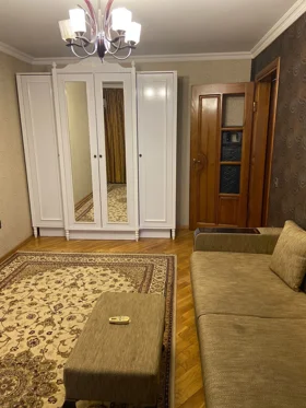 In Baku 65.0 m² apartment is for sale - Image 2