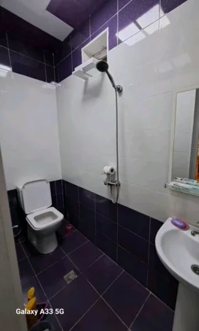 In Khirdalan 160.0 m² house with 4.0 rooms is for sale - Image 4