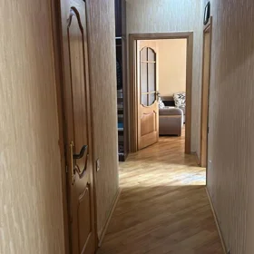 In Baku 70.0 m² apartment is for rent - Image 2