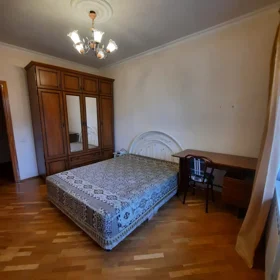 In Baku 85.0 m² apartment is for sale - Image 5