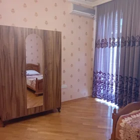 In Baku 140.0 m² apartment is for rent - Изображение 2