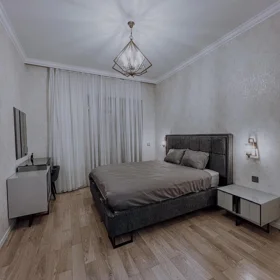 Baku-da 65.0 m2 mənzil kirayə verilir - Şəkil 3