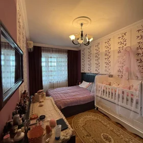 In Baku 90.0 m² apartment is for rent - Image 5