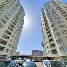 In Baku 187.0 m² apartment is for rent - Image 3