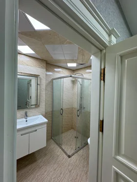 In Baku 120.0 m² apartment is for rent - Image 3