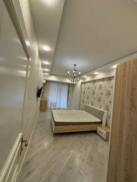 In Baku 120.0 m² apartment is for rent - Image 4