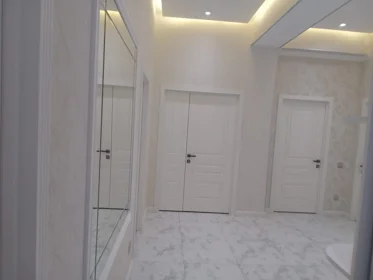 In Baku 150.0 m² apartment is for rent - Image 4