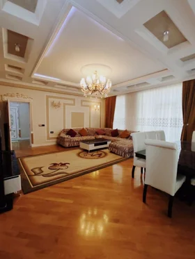 In Baku 160.0 m² apartment is for rent - Image 4