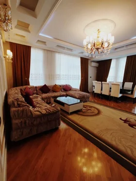 In Baku 160.0 m² apartment is for rent - Image 5