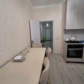 In Baku 90.0 m² apartment is for rent - Image 2