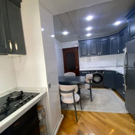 In Baku 120.0 m² apartment is for rent - Image 4