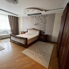 Baku-da 195.0 m2 mənzil kirayə verilir - Şəkil 3