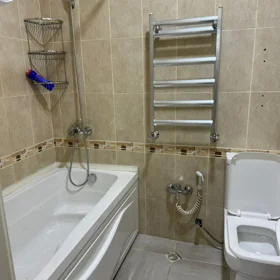 In Baku 65.0 m² apartment is for rent - Image 4