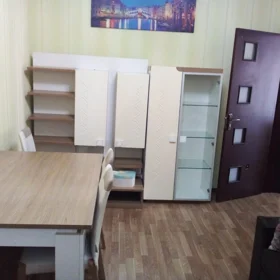 In Khirdalan 80.0 m² house with 2.0 rooms is for rent