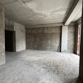 In Baku 135.0 m² apartment is for sale - Image 2