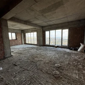 In Baku 157.0 m² apartment is for sale - Image 2